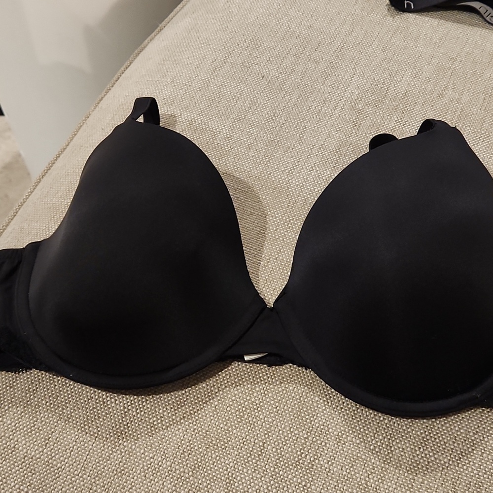 Woman bra